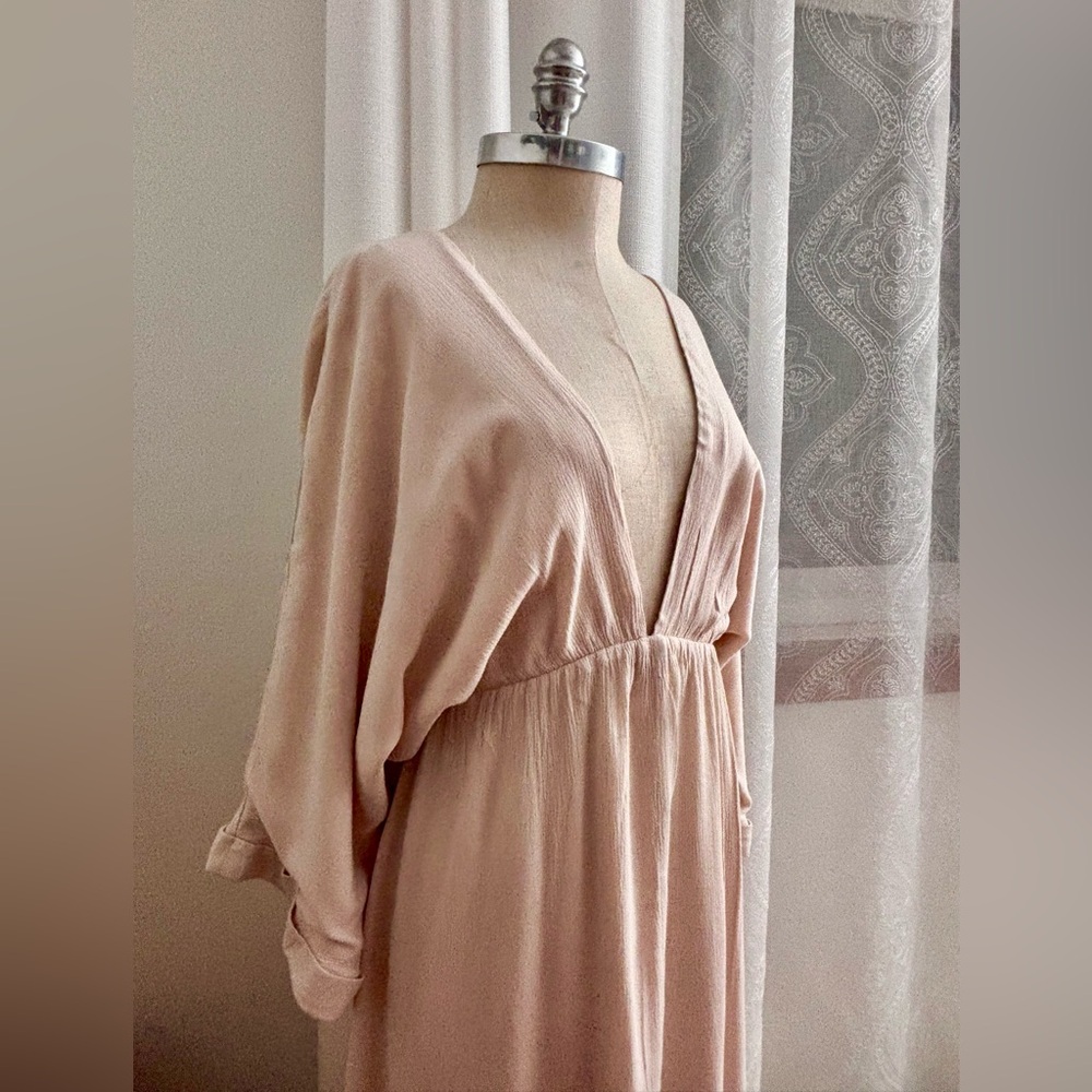Women's Maxi Dress V-Neck in Blush